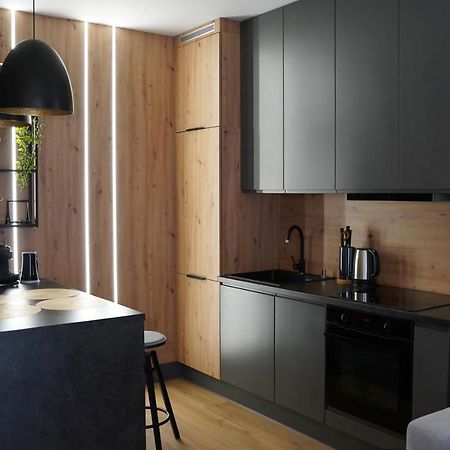 Apartamenty Metro Targowek 27 วอร์ซอ ภายนอก รูปภาพ