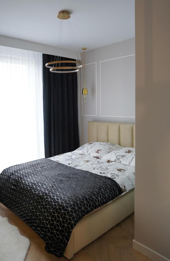 Apartamenty Metro Targowek 27 วอร์ซอ ภายนอก รูปภาพ