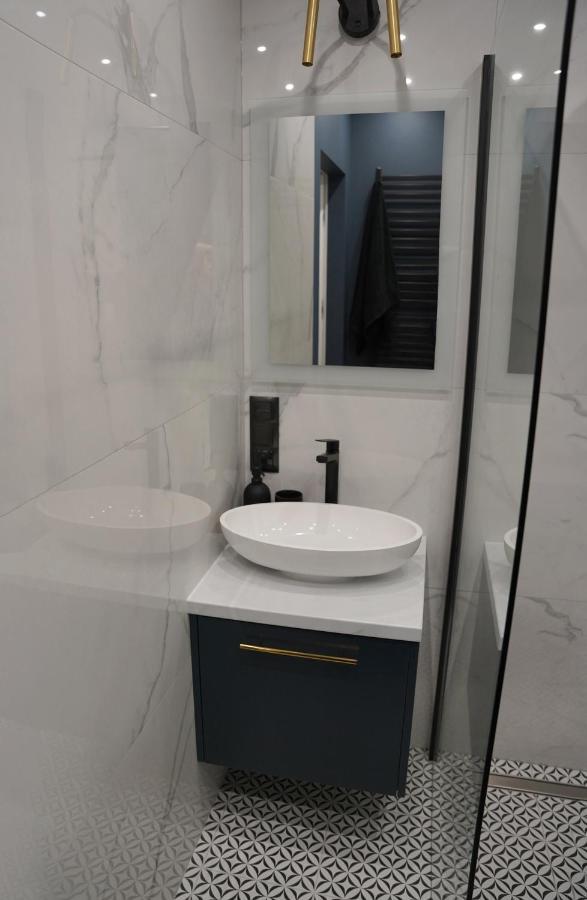 Apartamenty Metro Targowek 27 วอร์ซอ ภายนอก รูปภาพ