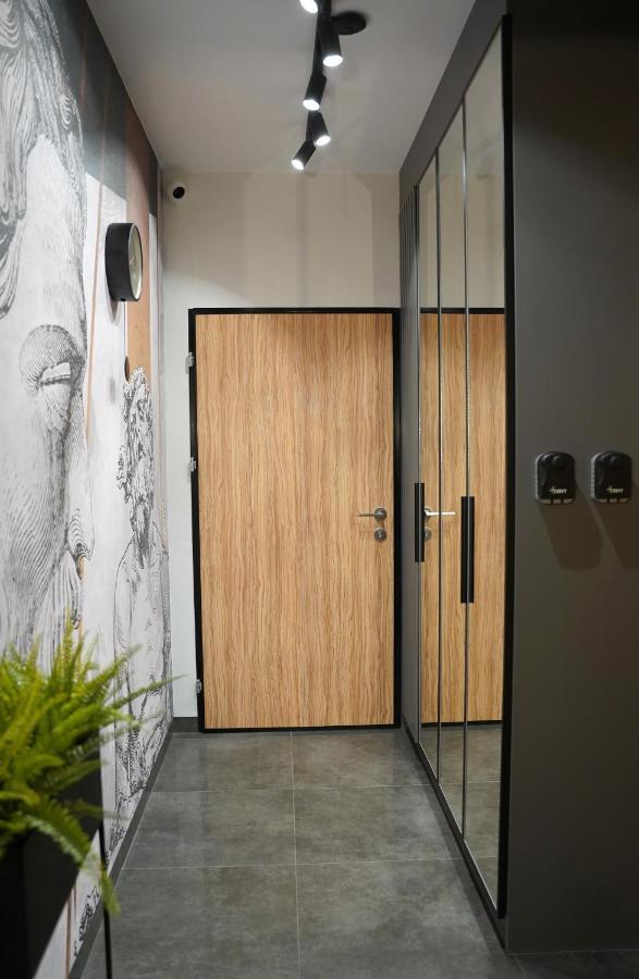 Apartamenty Metro Targowek 27 วอร์ซอ ภายนอก รูปภาพ