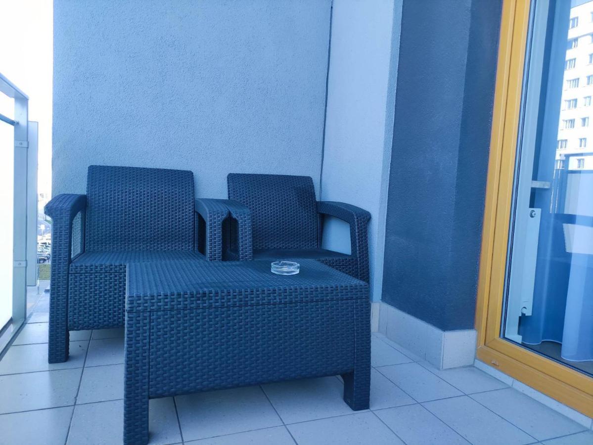 Apartamenty Metro Targowek 27 วอร์ซอ ภายนอก รูปภาพ
